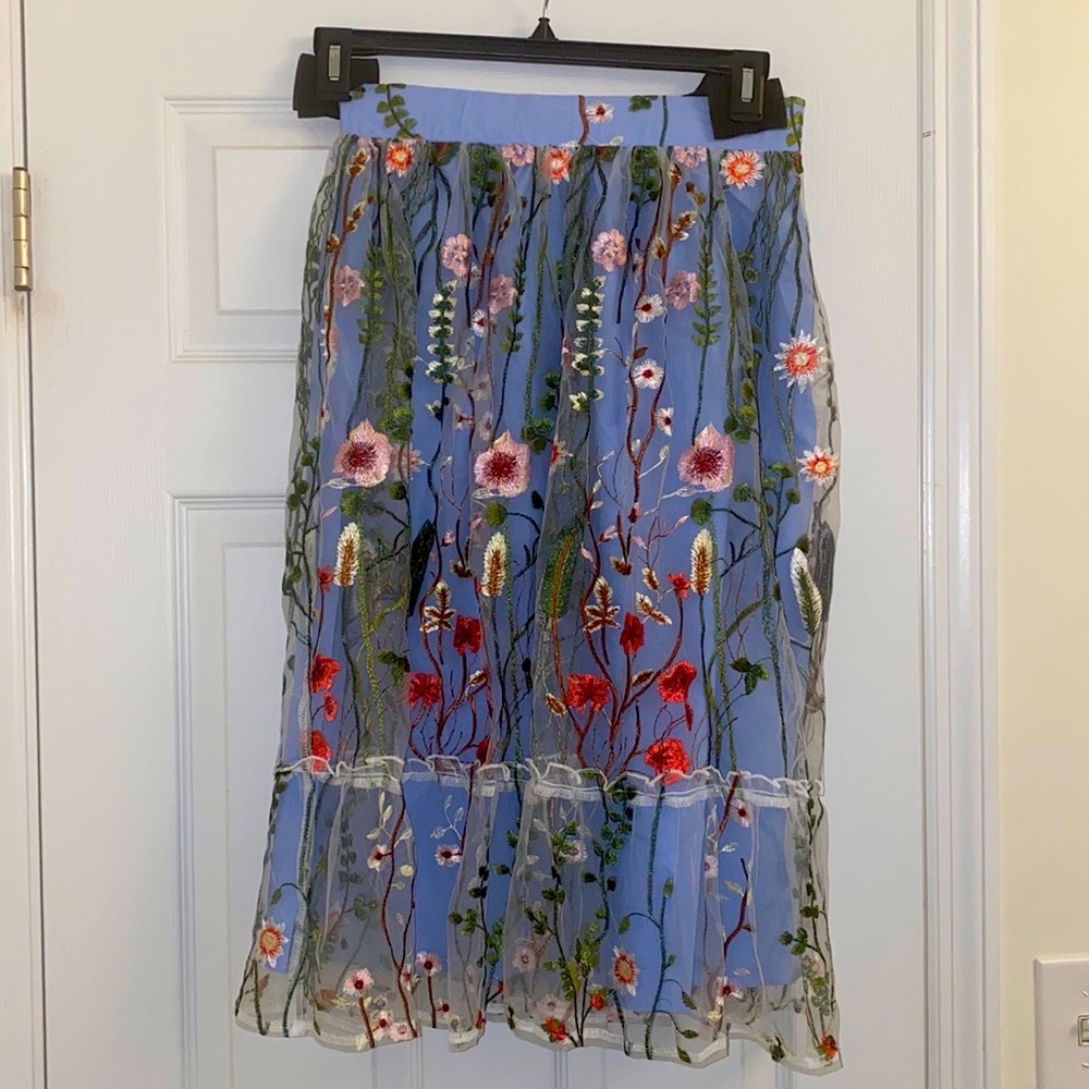 Tov midi tulle skirt floral embroidery